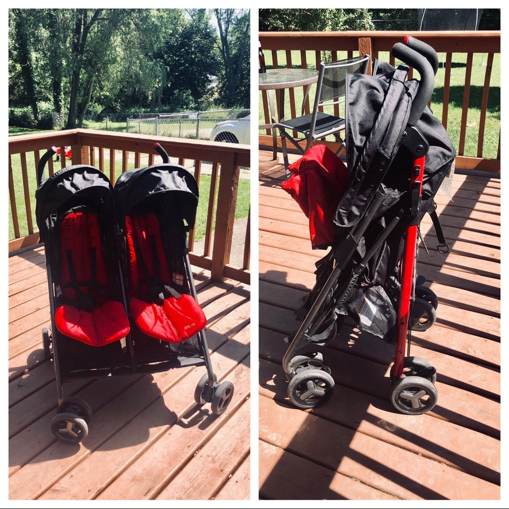Side by side Zobo stroller.